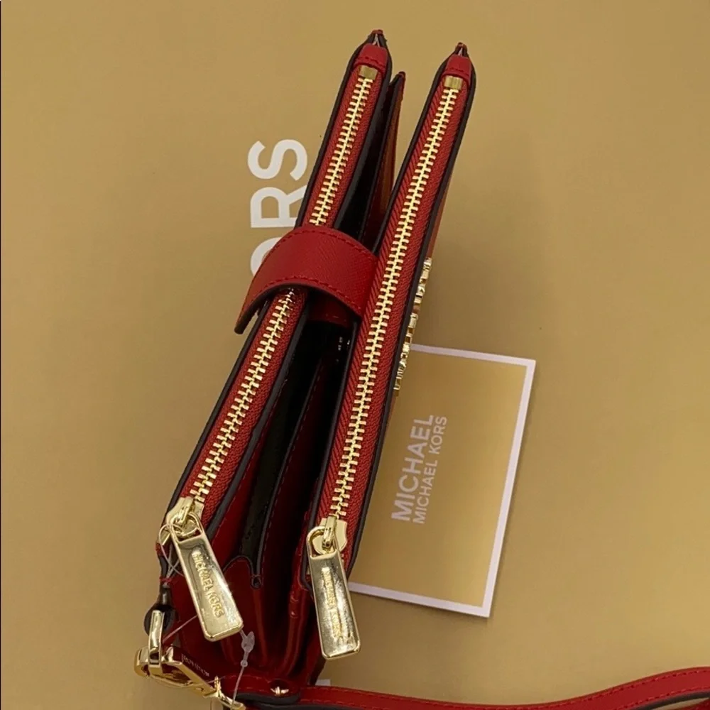 MICHAEL KORS LARGE DOUBLE ZIP WRISTLET FLAME